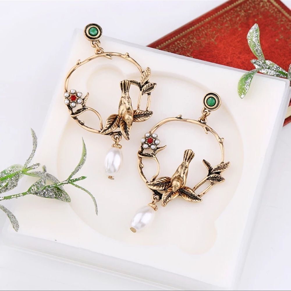 Bird Hoop Earring Hand Made - Picture 3 of 4